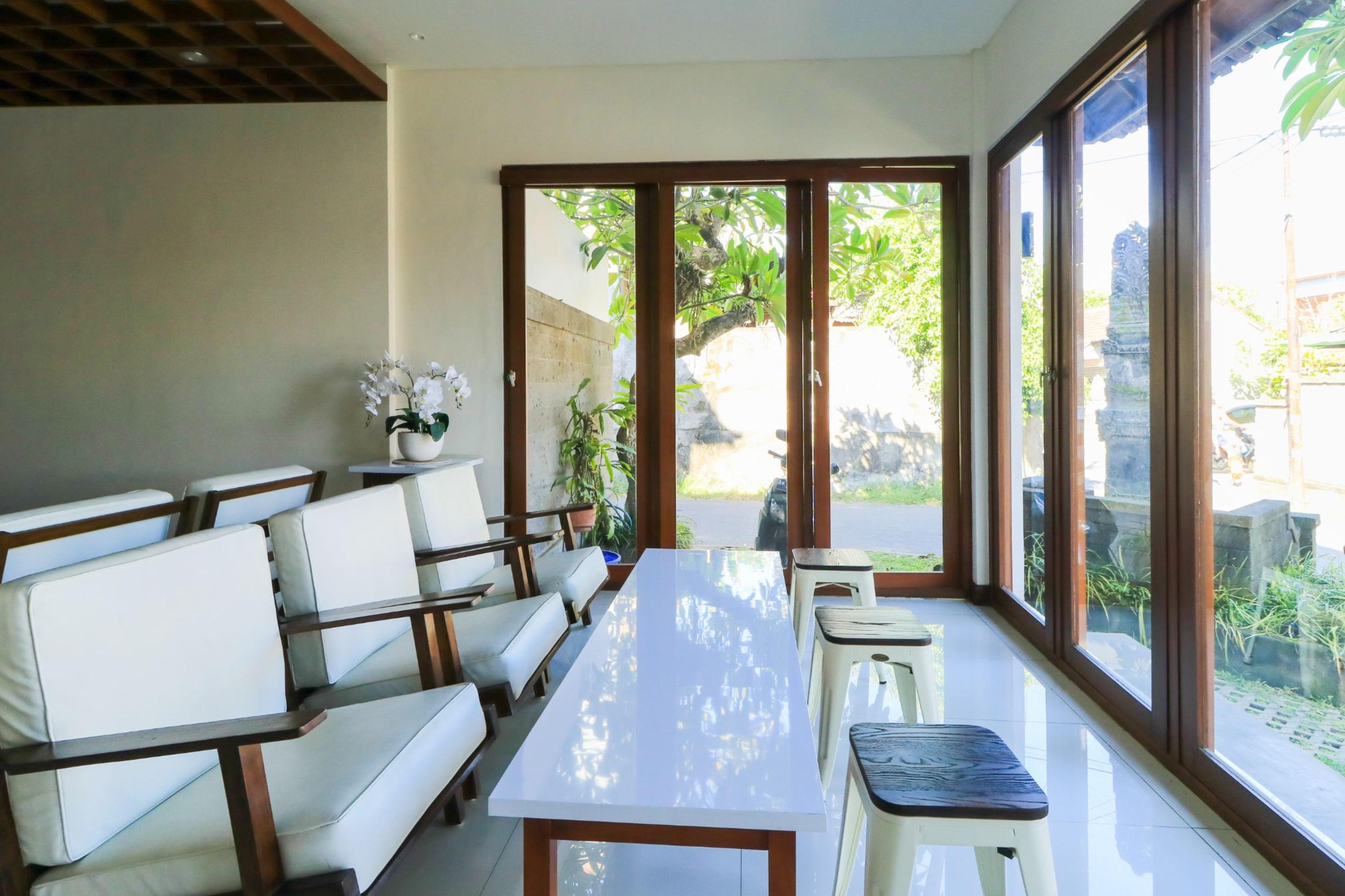 Kak Garden Inn Kuta Lombok Extérieur photo